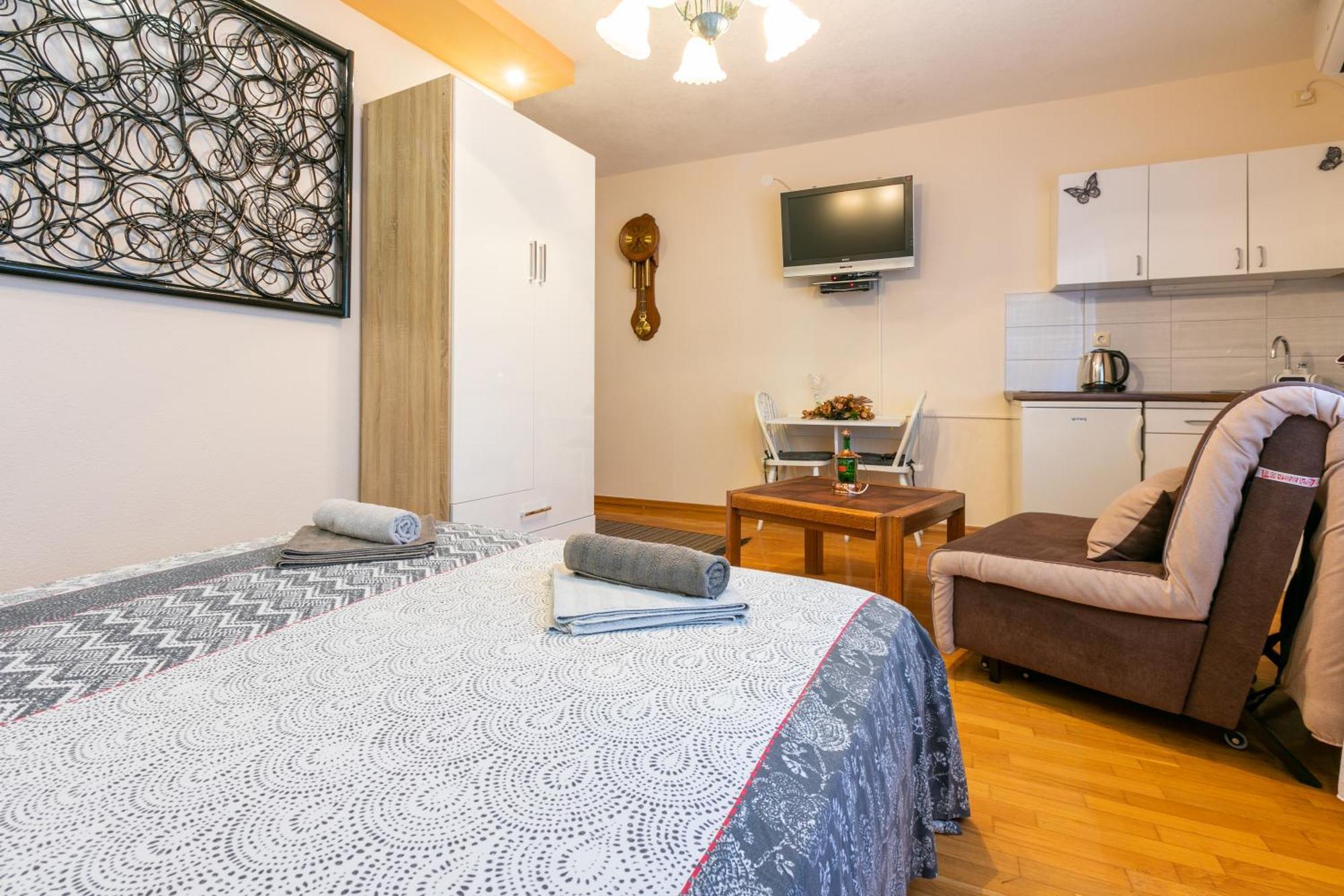 App Beni Apartment Crikvenica Room photo